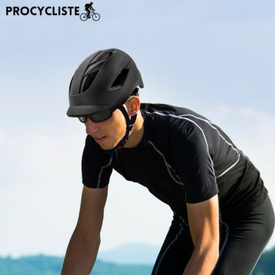 casque-de-vélo-noir-mat-victorieux