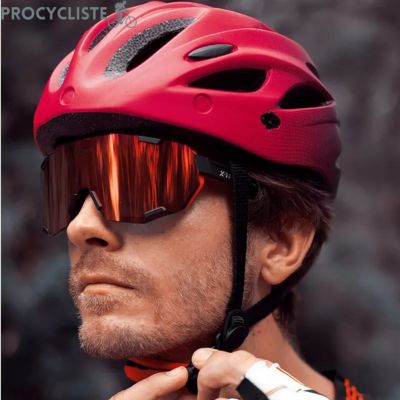 casque vélo easy fit rouge avec mentonniere
